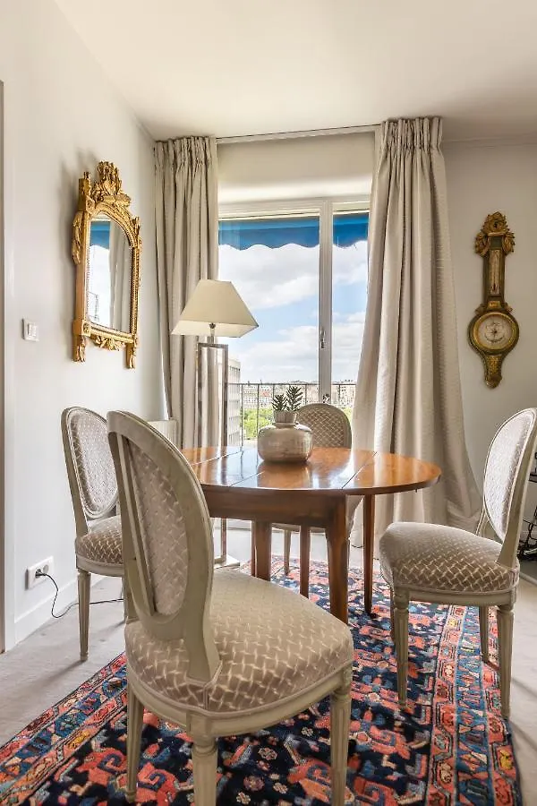 Veeve - Steps From The Eiffel Tower Appartement Paris